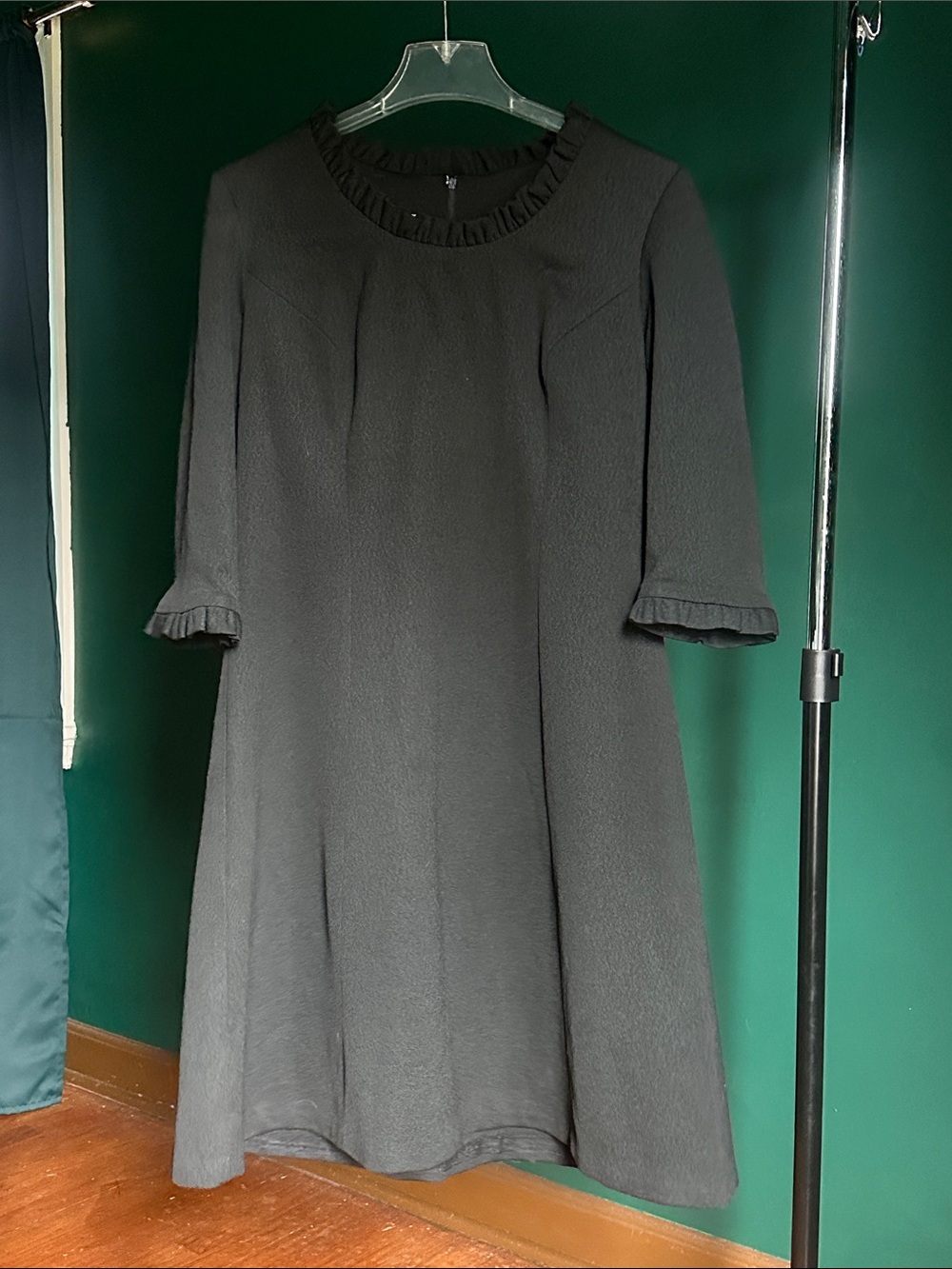 Vintage Kay Windsor Women’s Black Long-Sleeve Ruffle-Trim A-Line Dress